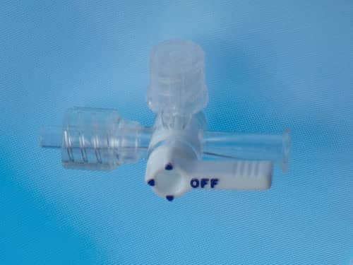 Llave sin extensión de 3 vías. CAJA CON 720 PIEZAS. 1 Llave sin extensión de 3 vías. CAJA CON 720 PIEZAS.-0